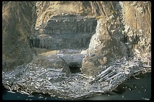 Spirit Lake outlet tunnel