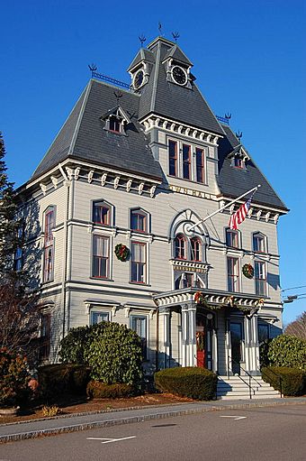 Topsfield Town Hall.JPG