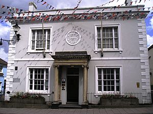 Tourist Information Office, Thornbury (geograph 4060312).jpg