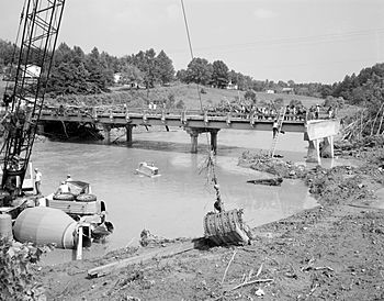 Bridge Out in Amherst (7797517316).jpg