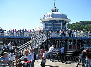 LlandudnoPier7143261X