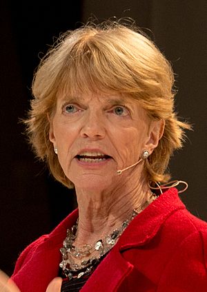 Patricia Churchland, 2015 (cropped).jpg