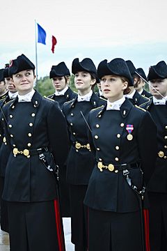 Présentation au drapeau 2012 École polytechnique