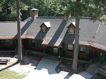 Redden lodge.jpg