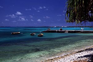 Tuvalu - Funafuti - Beach