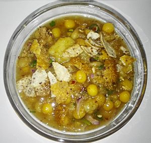 Chotpoti (cropped).jpg