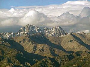 Crestone peaks fall