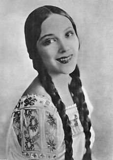 Dolores del Río in Ramona