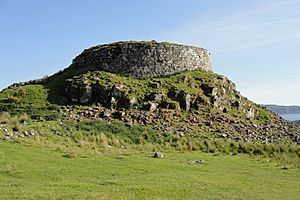 Dun Beag Broch, Struan.JPG