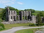 Dundrennan Abbey 2012 (1).jpg