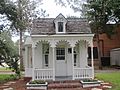 Historic Dietz-Castilla Doll House, Seguin, TX IMG 8170