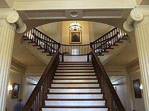 Illinois old capitol interior