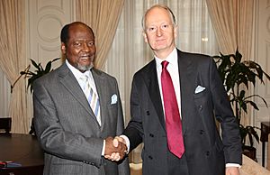 Joaquim Chissano and Henry Bellingham