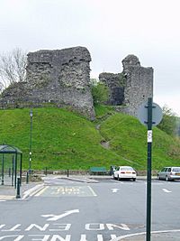 Llandovery Castle.jpg