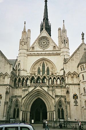 London Royal Courts of Justice 501523 h000008