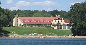 Potawatomi Inn Pokagon State Park.jpg