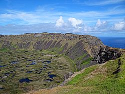 Rano-Kau-Crater-Gap-2013