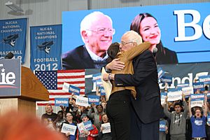 Sanders rally Council Bluffs IMG 4023 (49036403791)