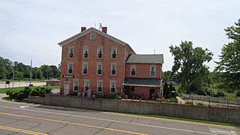 Walker Hotel (June 2019).jpg