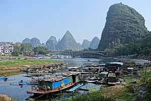 Yangshuo-Li-River-2019-Luka-Peternel