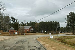 CR54-CR68-EdwinCrossroads (22495757723).jpg