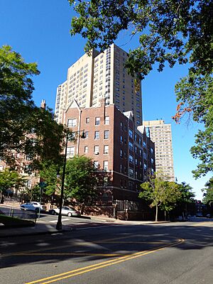 ElizabethAve.highrises.Weequahic.Newark