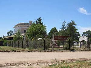 Estacion General Acha 1.jpg