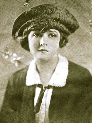 Katherine MacDonald 1922