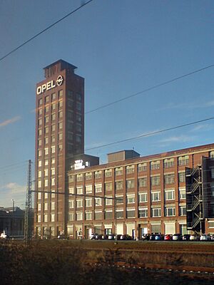 Opel Werk In Ruesselsheim From Train