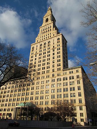 Travelers Tower, Hartford CT.jpg