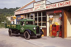 1936 Bedford WTL.jpg