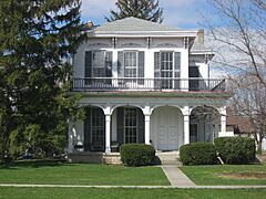 Bredeick-Lang House from south