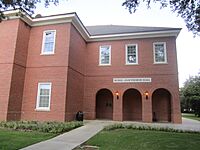 Burke-Hawthorne Hall, ULL, Lafayette, LA IMG 5018