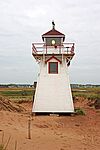 Covehead Harbour Lighthouse (21664402834).jpg