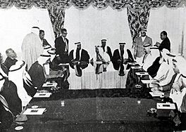 Gulf emirate leaders meet to discuss union plans 1968