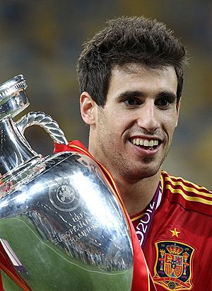 Javi Martínez Euro 2012 trophy