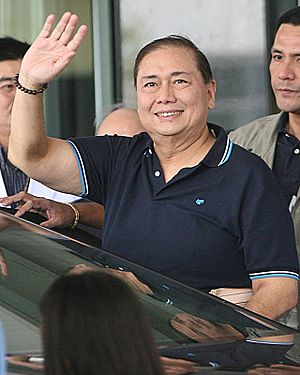 Jose Miguel Arroyo departing St. Luke's Medical Center (cropped).jpg