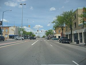 Main Street facing north in downtown Lamar 2007.