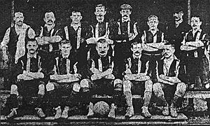 Luton Town F.C. (1898) (cropped)