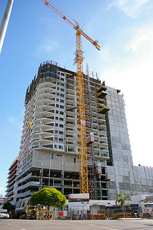 Outrigger Pandanas (Construction)