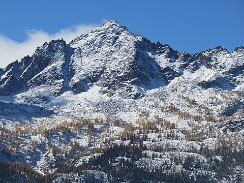 Alpine Lakes Wilderness mountain