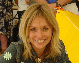 BS 2004-07-17 Michaela Strachan Chew Wildlife Experience Dsc00185.png