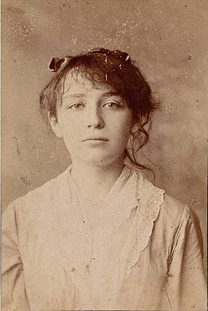 Camille Claudel - photographie César.jpg