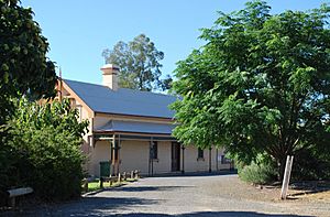 Corowa Railway Station.JPG