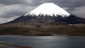 Lago Chungará y Volcán Parinacota