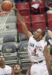 Malcolm Thomas dunking cropped