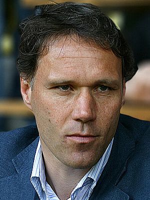 Marco van Basten (2) (cropped).jpg