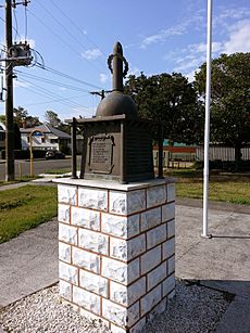 Pinkenba War Memorial 01