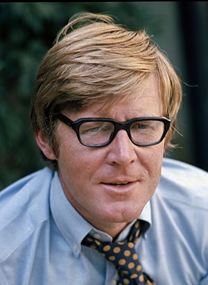 Alan Bennett 22 Allan Warren.jpg