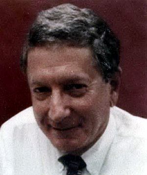 Alfred Goodman Gilman (cropped).jpg